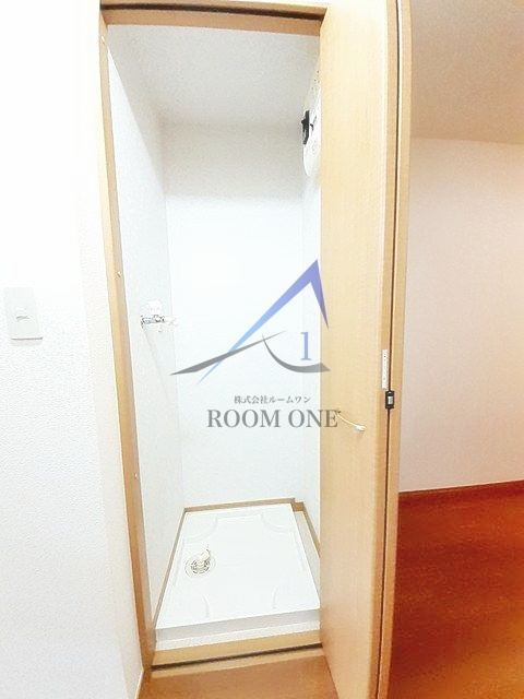 セレッソ羽田の設備|洗濯機置き場です。