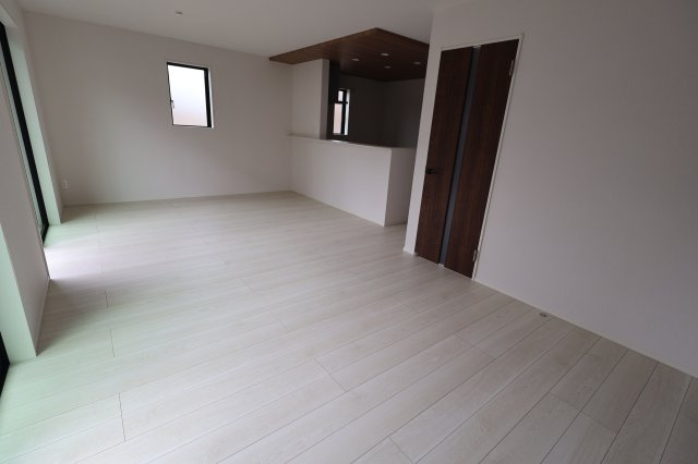 《仲介手数料無料》北区今羽町422-1新築一戸建てグラファーレ