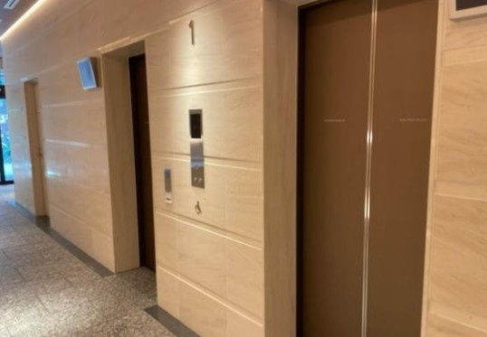 瓦町スクエアビルの設備|EV