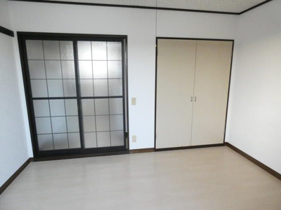 【居間・リビング】 | メゾンソレイユ第２