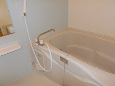 【浴室】 | マグノーリア横田Ⅲ | きれいなお風呂です