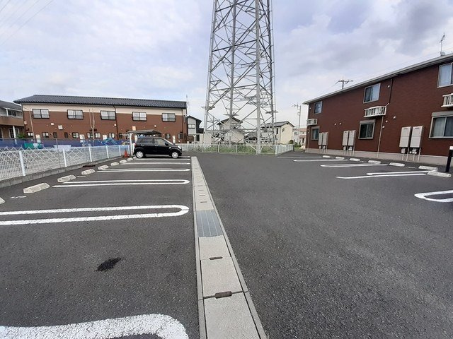 Ａｄｏｎｅ　Ｂ（アドーネ）の駐車場