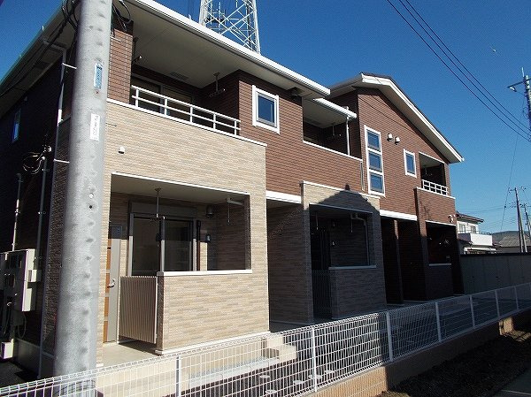 Ａｄｏｎｅ　Ｂ（アドーネ）の外観