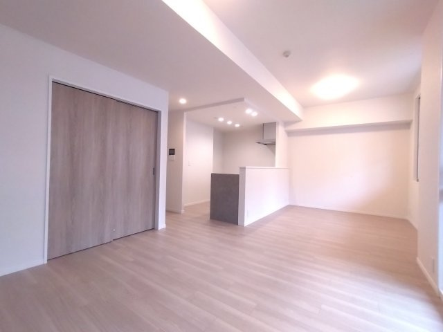 ジークレフ西宮武庫川館第2期の居間・リビング