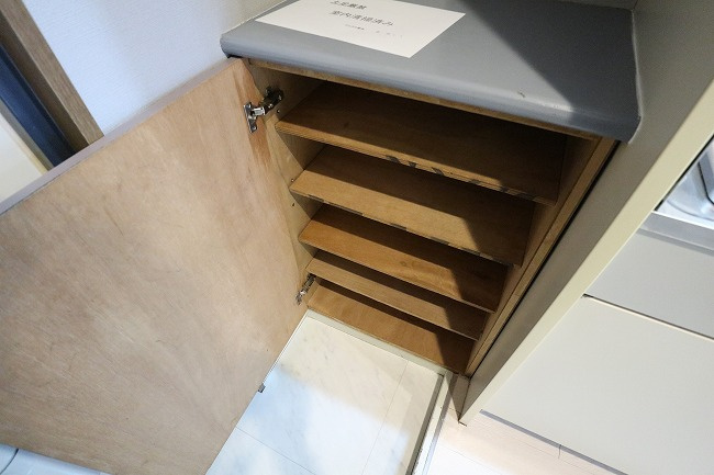 カーサ西立川の収納