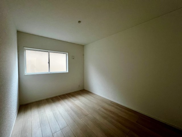 久留米市高良内町第10のその他|モニタ付きインターホンは来客を確認できます、小さなお子様や女性だけのお留守番でも安心です♪