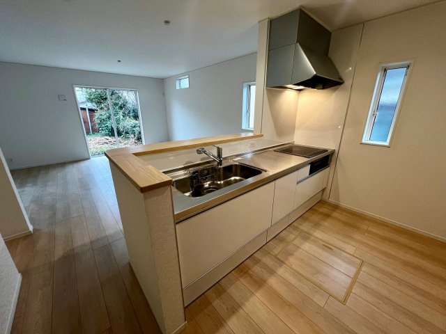 久留米市高良内町第10の内観：施工例|子どもを寝かしつけたり来客をもてなす際にも便利な寛ぎの和室空間。