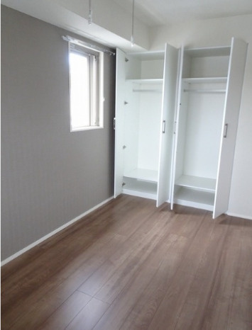 リア世田谷　最上階　築浅　ネット0の収納