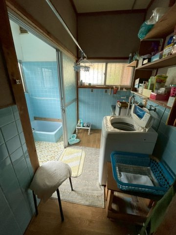 大生院　戸建ての脱衣所