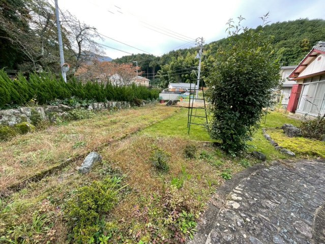 大生院　戸建ての庭