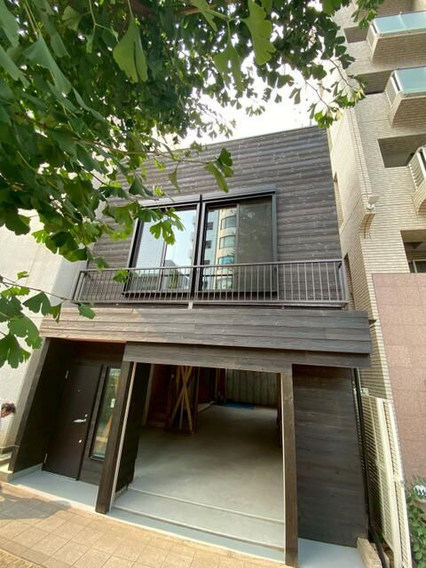 八王子市新町の店舗