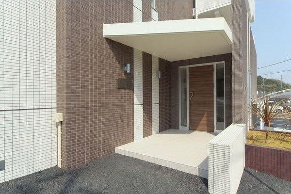 シェルコートのエントランス