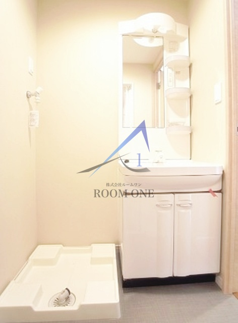 リブリ・ハピネスの洗面所|独立洗面台です。