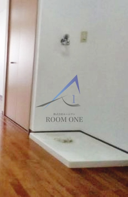 本田ビルの設備|洗濯機置き場です。