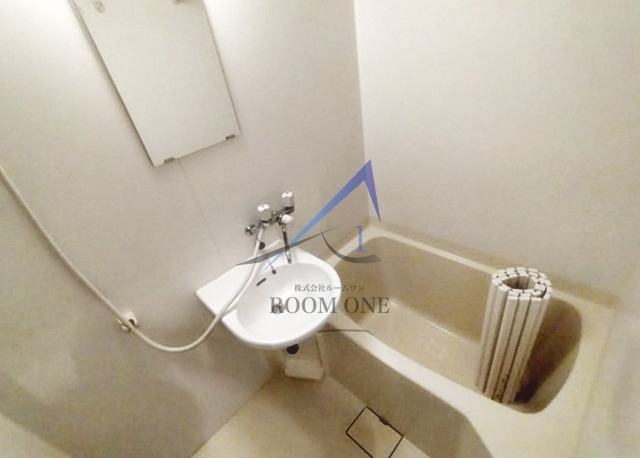 本田ビルの浴室|お風呂です。