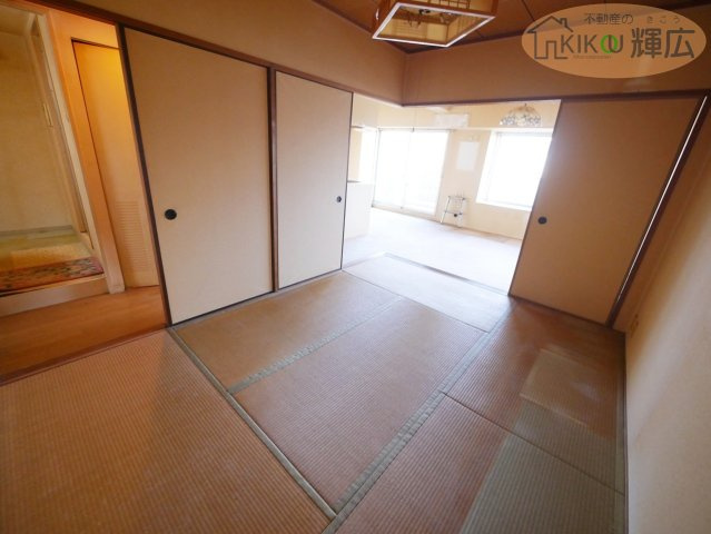 サンシティ本荘壱番館　2階の寝室