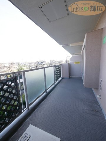 サンシティ本荘壱番館　2階のバルコニー
