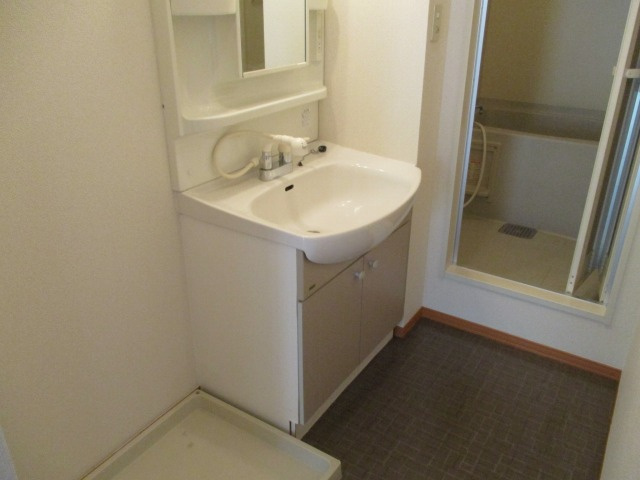 セジュールよあけの洗面所