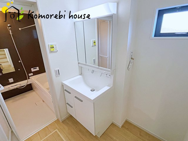 上尾市原市　17期　新築一戸建て　ケイアイグレース　01の独立洗面台|26.1.8撮影済み
