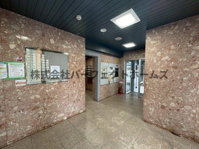 宮之阪ハイツ弐番館のエントランス|清潔なエントランスです