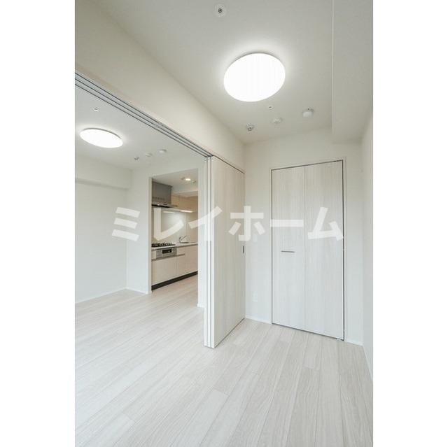 コンフォリア・リヴ西蒲田の寝室