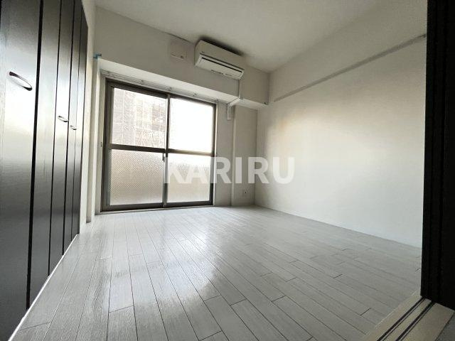 リ・フォルーチェ大阪城の洋室|コンパクトで使いやすい洋室です