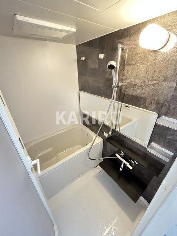 リ・フォルーチェ大阪城の浴室|コンパクトで使いやすいお風呂です