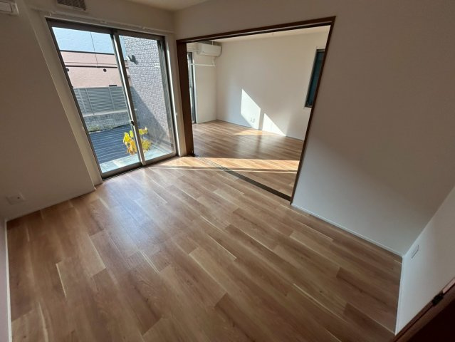 メゾンド・メルヴェーユ須磨の洋室