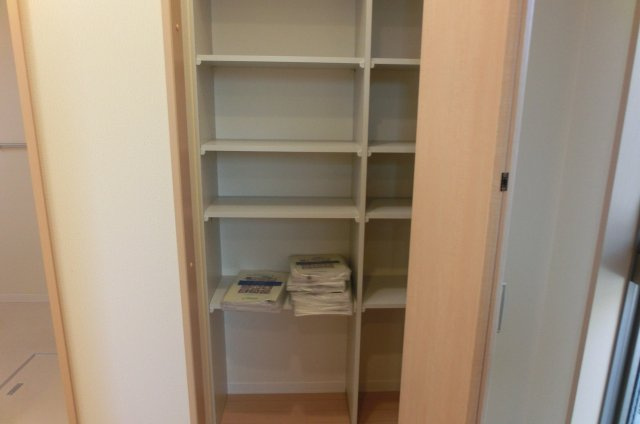 IKメゾンB棟の収納