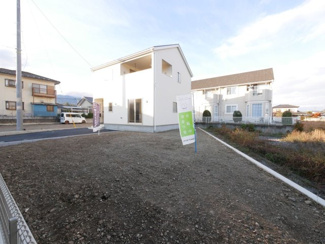 【外観】 | 南アルプス市下宮地 新築全2棟 2号棟 敷地69坪 日当良好