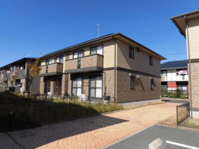 リビングタウン江戸屋敷B棟