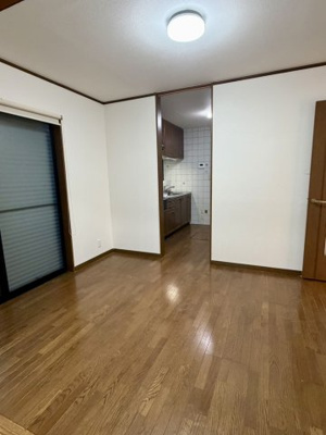 【居間・リビング】 | 高野口町応其貸戸建