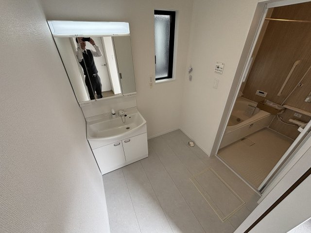 小牧市大字岩崎　新築戸建の脱衣所|洗濯機を置いても狭くない洗面脱衣室！