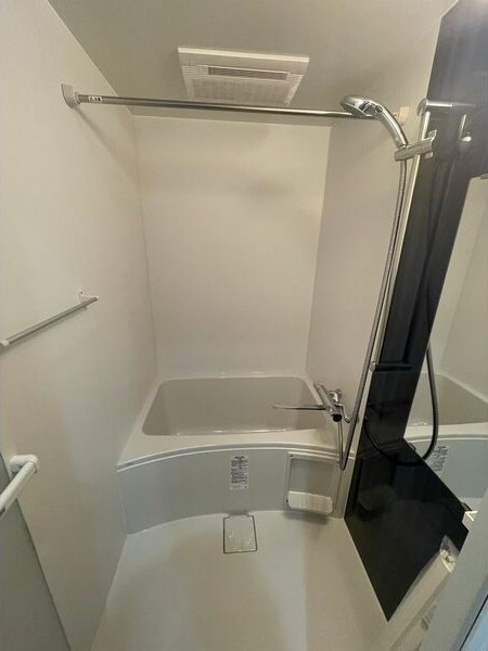 あんしん+衣摺08-7002の浴室