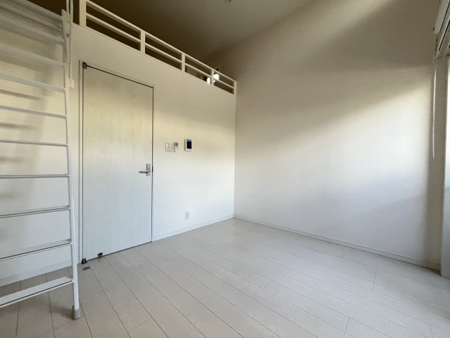 ラミアカーサ衣摺の居間・リビング