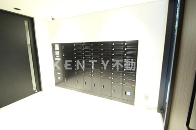 【ロビー】 | ＳＵＮ　ＲＥＳＩＤＥＮＣＥ | ポスト、宅配ボックス