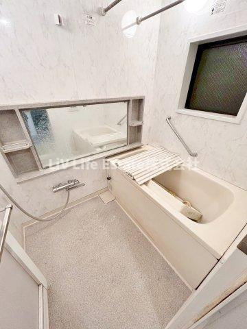 ライオンズガーデン武蔵関公園弐番館の浴室