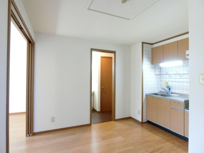 【内装】 | アリエス勝田