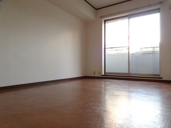 メゾンド萬歳の居間・リビング