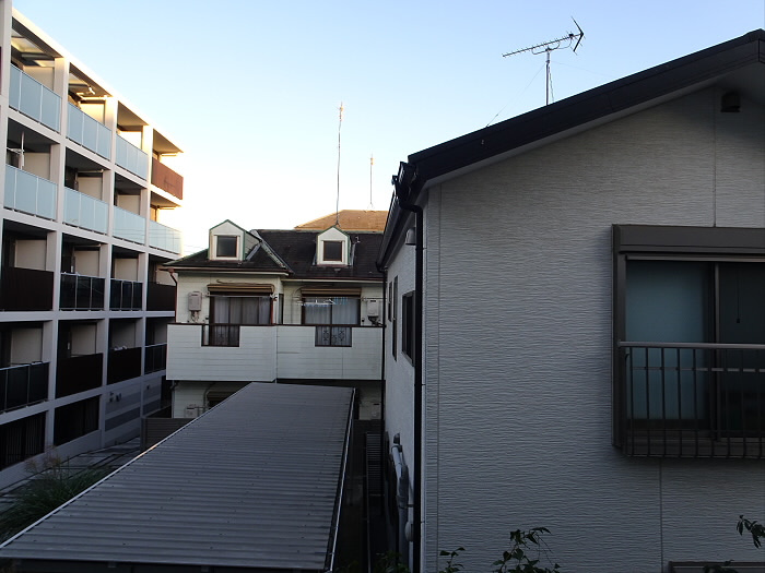 メゾンド萬歳の展望