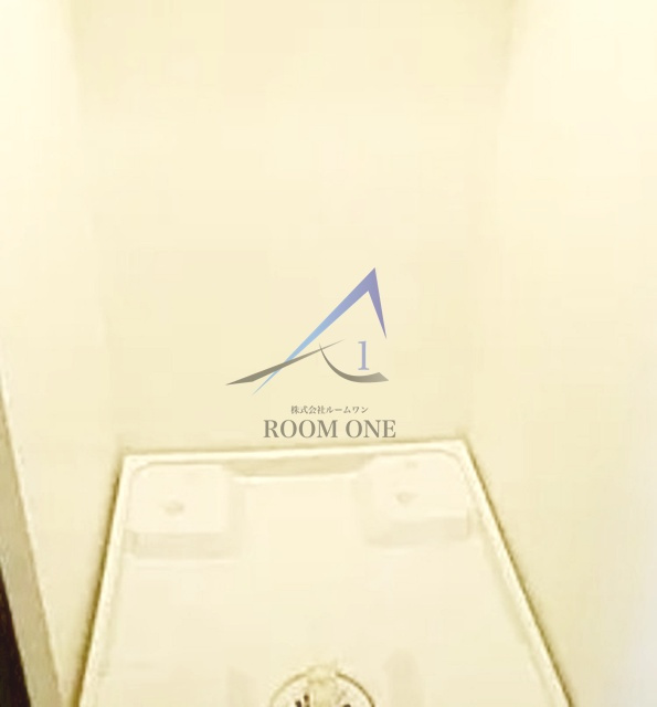 ドルチェ目黒・WESTの設備|洗濯機置き場です。