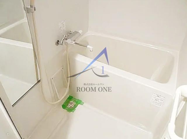 ドルチェ目黒・WESTの浴室|お風呂です。