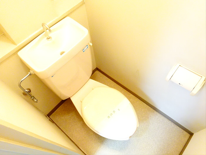 ロジェ高井戸壱番館のトイレ