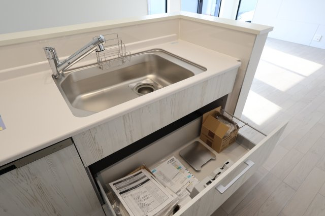 《仲介手数料無料》浦和区大東１丁目31-8新築一戸建てメルディアのキッチン|撮影日 2025年12月2日 11:30 曇り