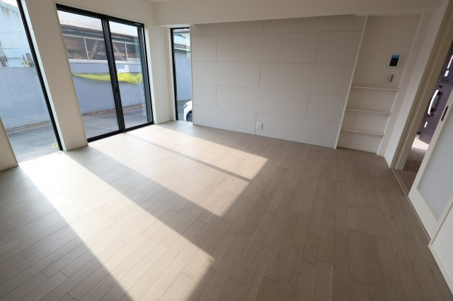 《仲介手数料無料》浦和区大東１丁目31-8新築一戸建てメルディア