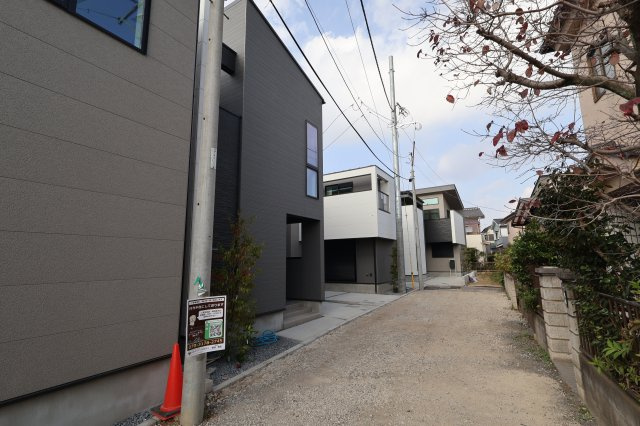 《仲介手数料無料》浦和区大東１丁目31-8新築一戸建てメルディアの外観|撮影日 2025年12月2日 11:30 曇り