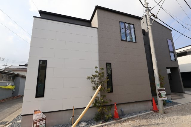 《仲介手数料無料》浦和区大東１丁目31-8新築一戸建てメルディアの外観|撮影日 2025年12月2日 11:30 曇り