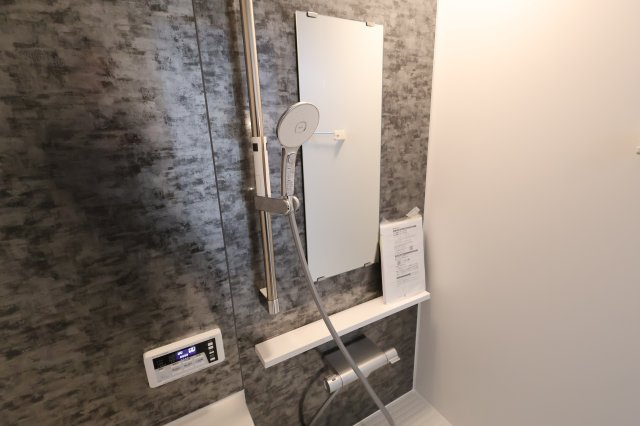 《仲介手数料無料》浦和区大東１丁目31-8新築一戸建てメルディアの浴室|撮影日2025年12月2日 11:30 曇り