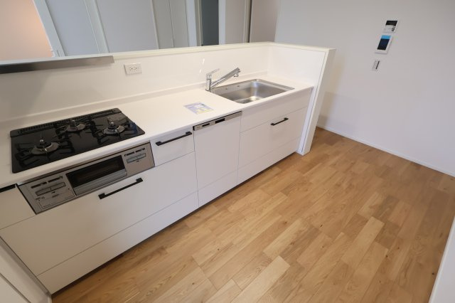 《仲介手数料無料》浦和区大東１丁目31-8新築一戸建てメルディアのキッチン|撮影日2025年12月2日 11:30 曇り