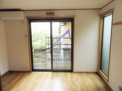 コンフォール千駄木の居間・リビング|洋室のお部屋です。